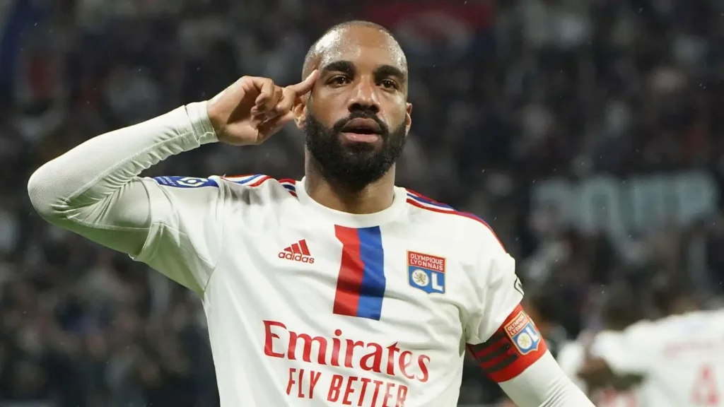 alexandre lacazette